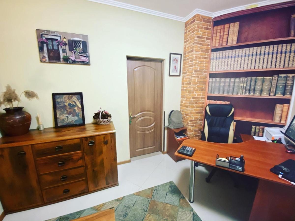 Hotel Three Korony Skhidnytsia Εξωτερικό φωτογραφία