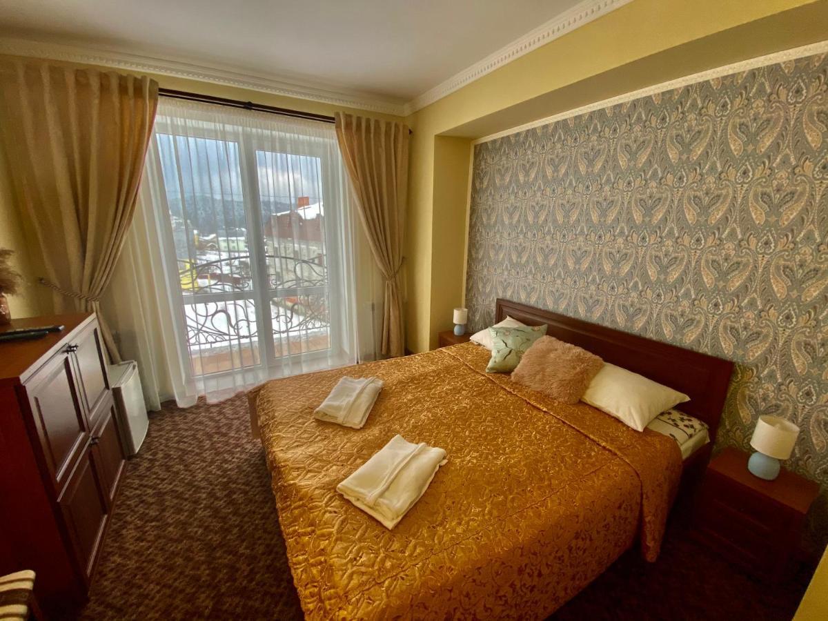 Hotel Three Korony Skhidnytsia Εξωτερικό φωτογραφία