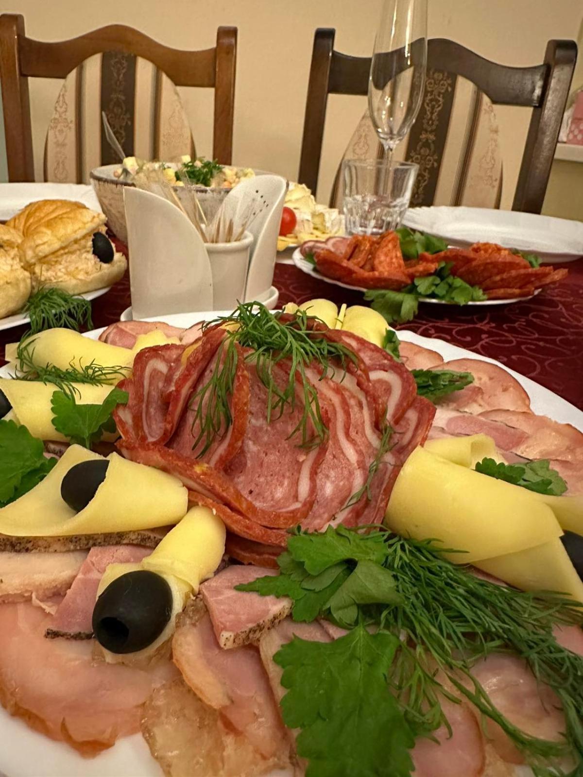 Hotel Three Korony Skhidnytsia Εξωτερικό φωτογραφία