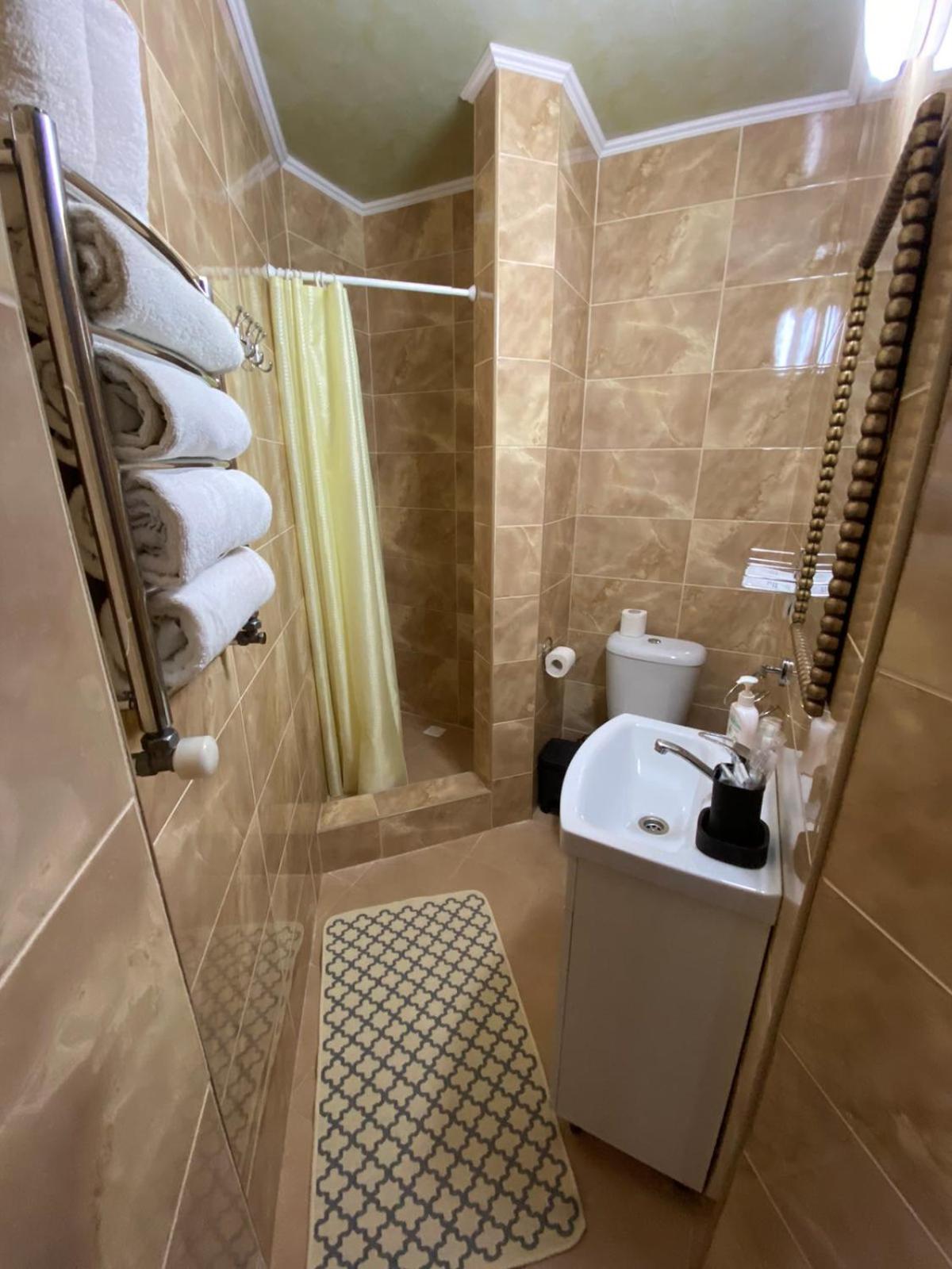 Hotel Three Korony Skhidnytsia Εξωτερικό φωτογραφία
