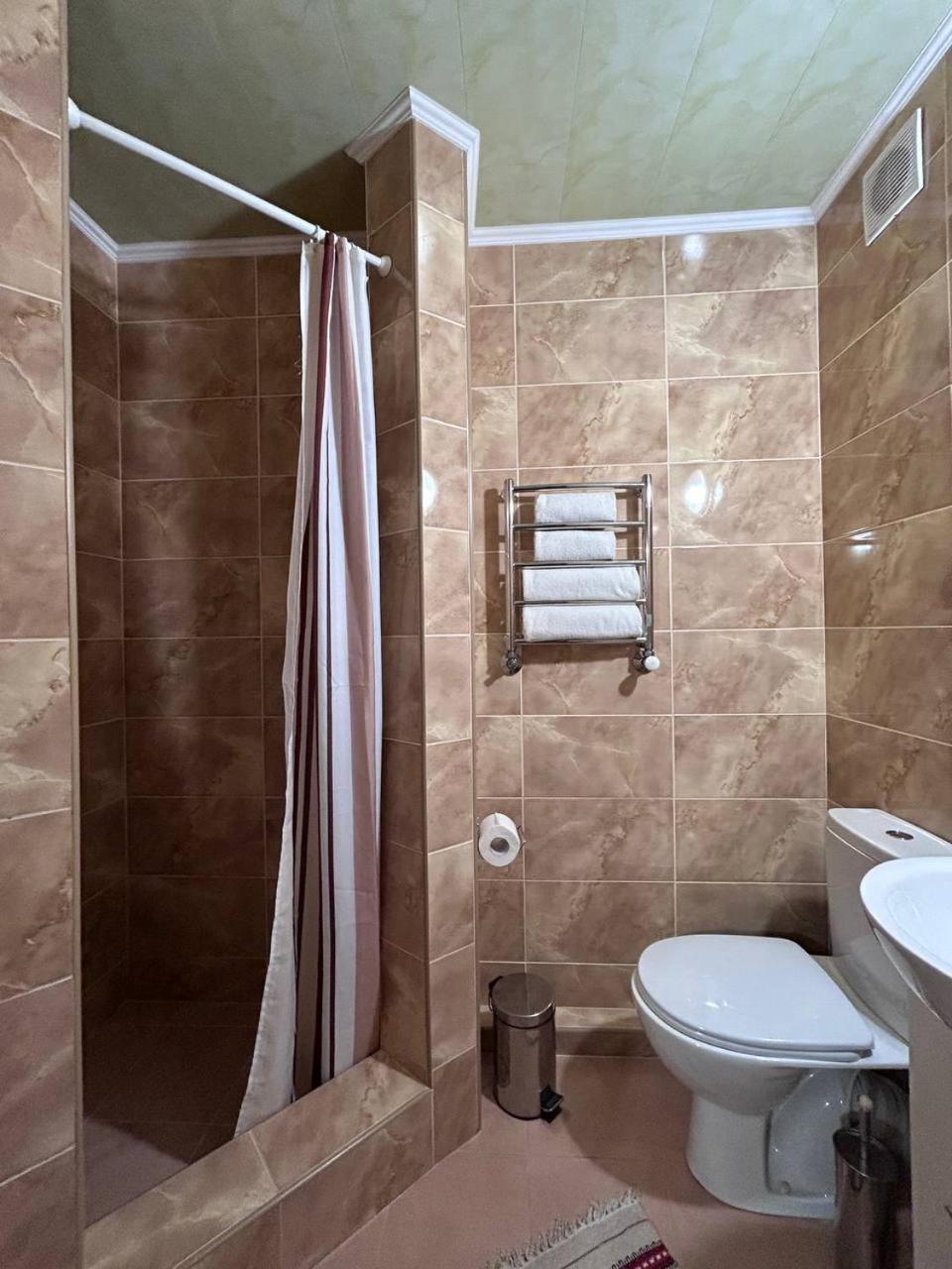 Hotel Three Korony Skhidnytsia Εξωτερικό φωτογραφία