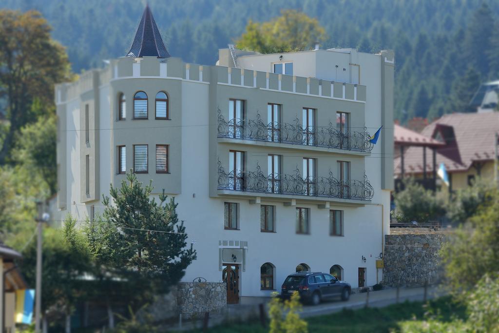 Hotel Three Korony Skhidnytsia Εξωτερικό φωτογραφία